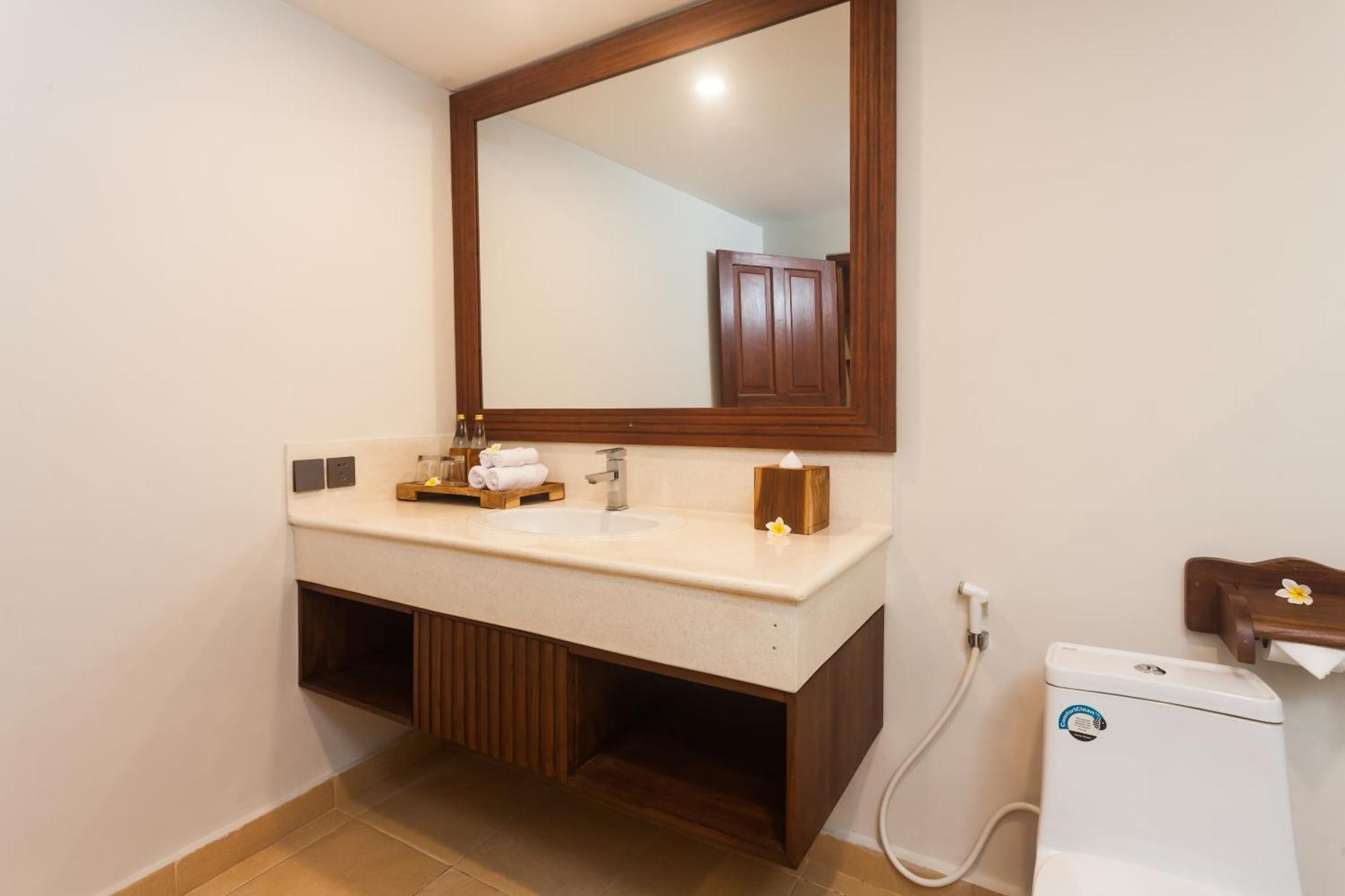 Ghana Villa Seminyak By Pramana Villas 外观 照片