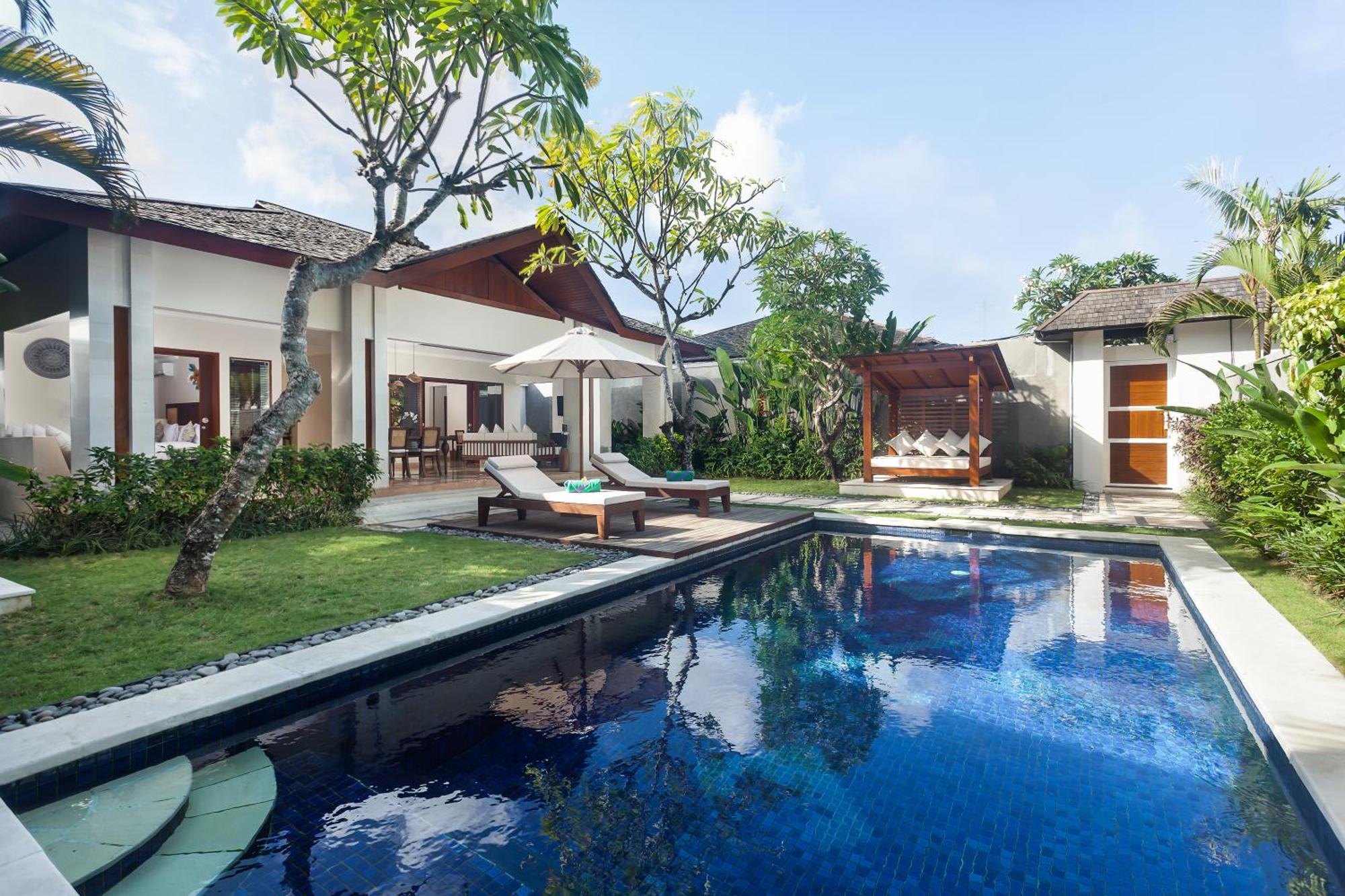 Ghana Villa Seminyak By Pramana Villas 外观 照片